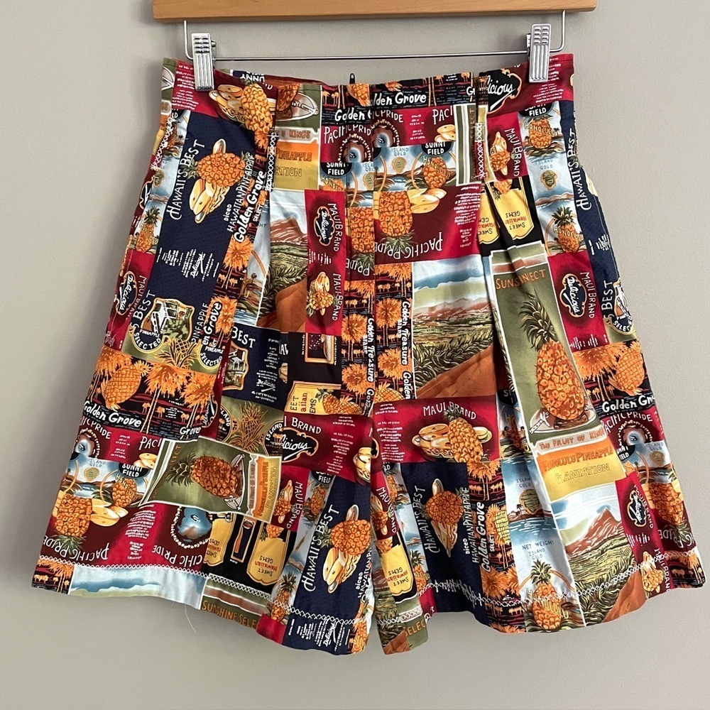 Handmade Hawaiian / Pineapple Postcard Print Paperbag Shorts - Medium - Picture 5 of 12